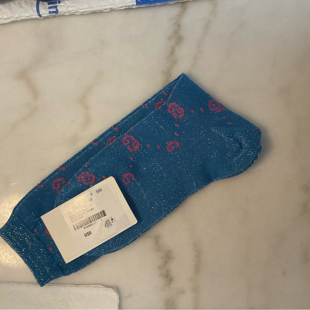 Gucci Women's Socks in Vibrant Blue and Pink - Picture 4 of 4